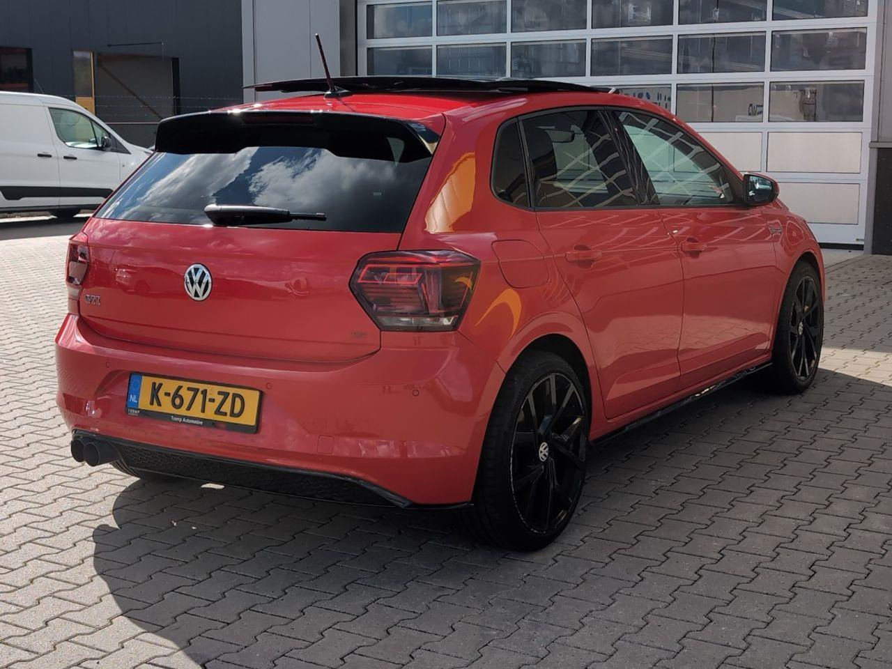 Volkswagen Polo 2.0 TSI GTI | 2019 | 254.494 km | Automaat | K671ZD | NAP: Geen oordeel - Hatchback: foto 4 Volkswagen Polo 2.0 TSI GTI | 2019 | 254.494 km | Automaat | K671ZD | NAP: Geen oordeel - Hatchback: foto 4