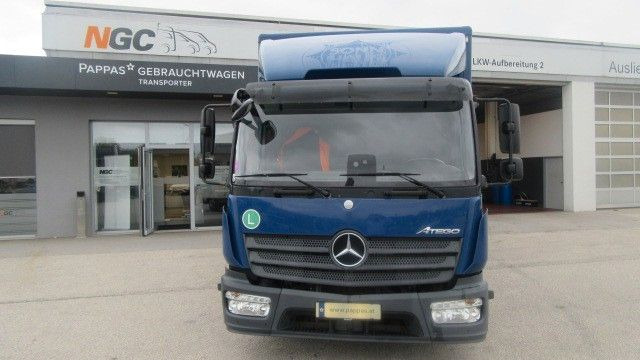 Mercedes-Benz 818L Koffer LBW, 1,5 to, Seitentüre - Camião furgão: foto 2 Mercedes-Benz 818L Koffer LBW, 1,5 to, Seitentüre - Camião furgão: foto 2