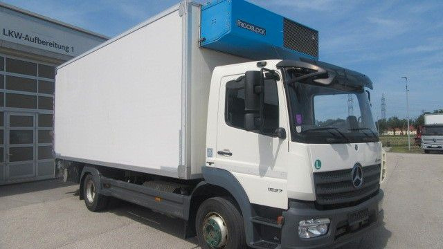 Mercedes-Benz Atego 1527L Tiefkühler, LBW,... - Camião frigorífico: foto 3 Mercedes-Benz Atego 1527L Tiefkühler, LBW,... - Camião frigorífico: foto 3