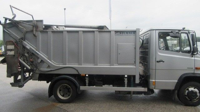 Mercedes-Benz Vario 818 D Müllsammelfahrzeug - Caminhão de lixo: foto 4 Mercedes-Benz Vario 818 D Müllsammelfahrzeug - Caminhão de lixo: foto 4