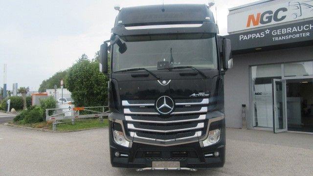 Mercedes-Benz 1863LS Edition 1 - Tractor: foto 2 Mercedes-Benz 1863LS Edition 1 - Tractor: foto 2