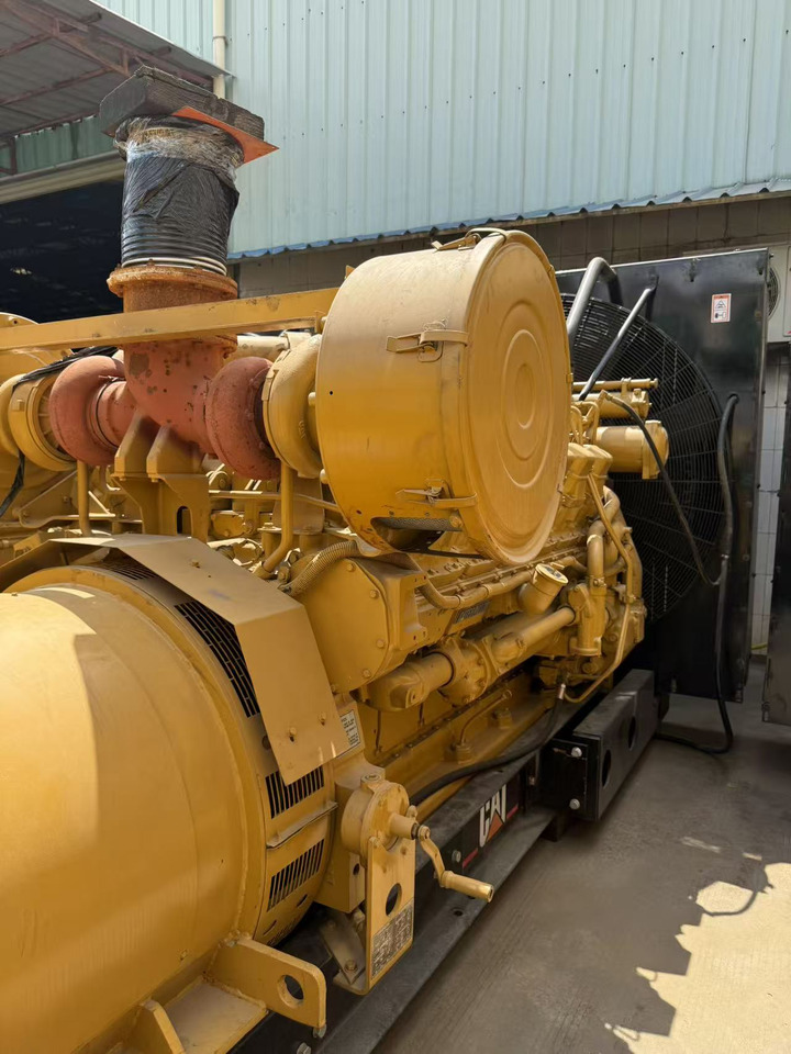 CATPILLAR. 3512 - Ferramenta/ Equipamento: foto 5 CATPILLAR. 3512 - Ferramenta/ Equipamento: foto 5