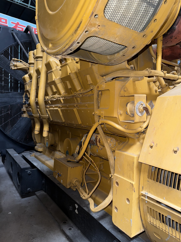 CATPILLAR 3512 - Ferramenta/ Equipamento: foto 4 CATPILLAR 3512 - Ferramenta/ Equipamento: foto 4