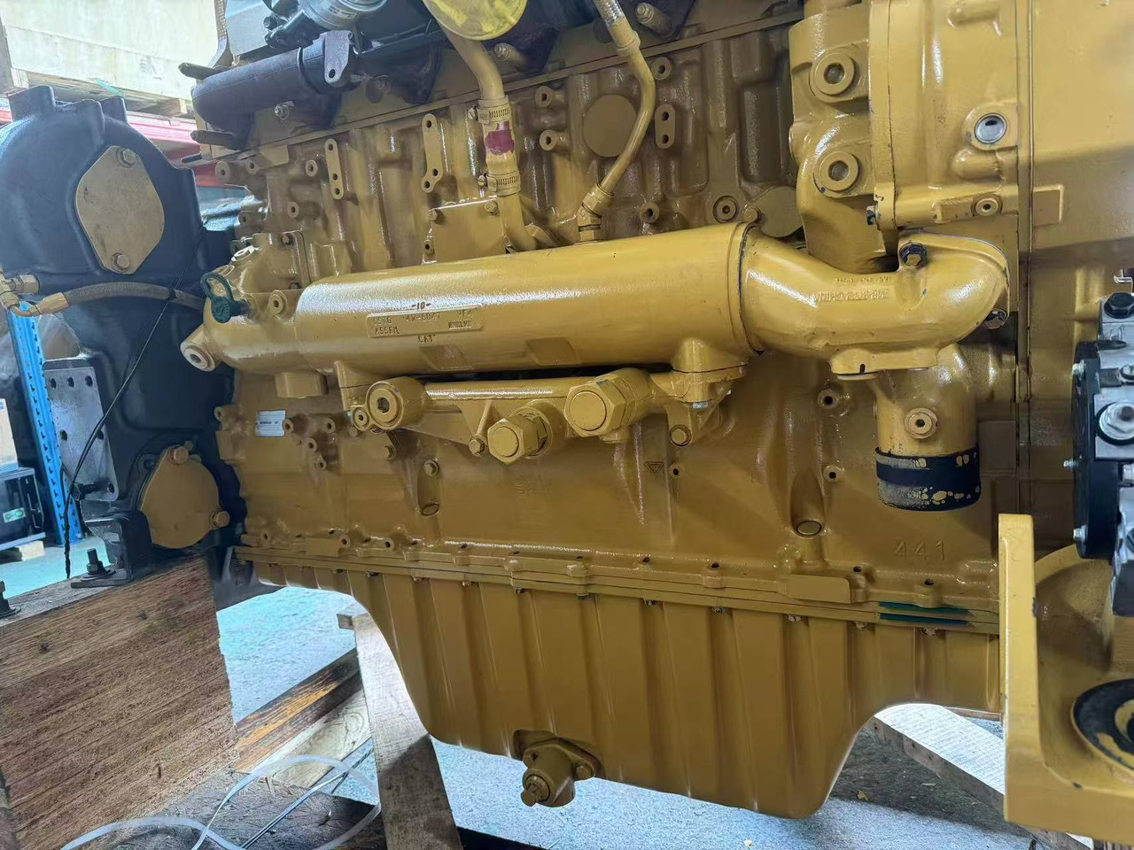 CATPILLAR C18 - Equipamento para manutenção de veículos: foto 4 CATPILLAR C18 - Equipamento para manutenção de veículos: foto 4