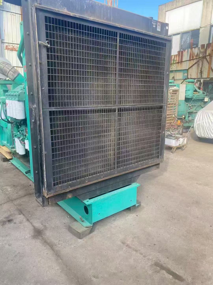 CUMMINS QSK30-G3 - Equipamento de climatização industrial: foto 2 CUMMINS QSK30-G3 - Equipamento de climatização industrial: foto 2