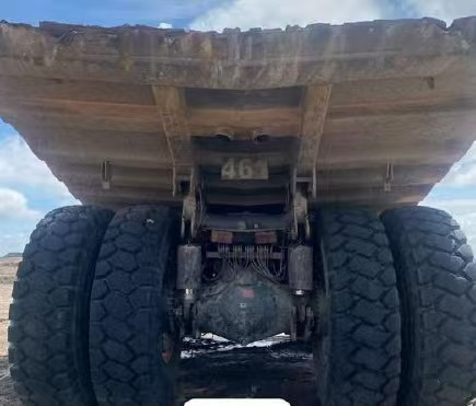 KOMATSU HD785-7 - Camião basculante: foto 5 KOMATSU HD785-7 - Camião basculante: foto 5