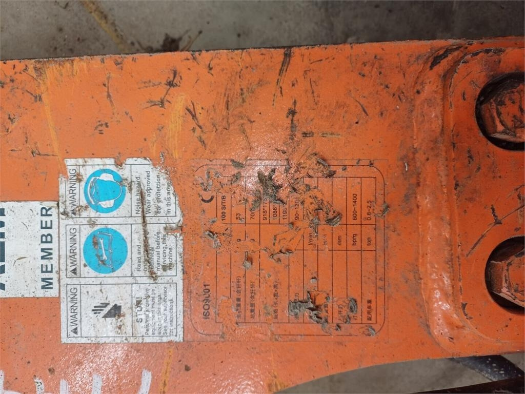 EDT 100 S/TB hydraulivasara - Martelo hidráulico por Máquina de construção: foto 3 EDT 100 S/TB hydraulivasara - Martelo hidráulico por Máquina de construção: foto 3