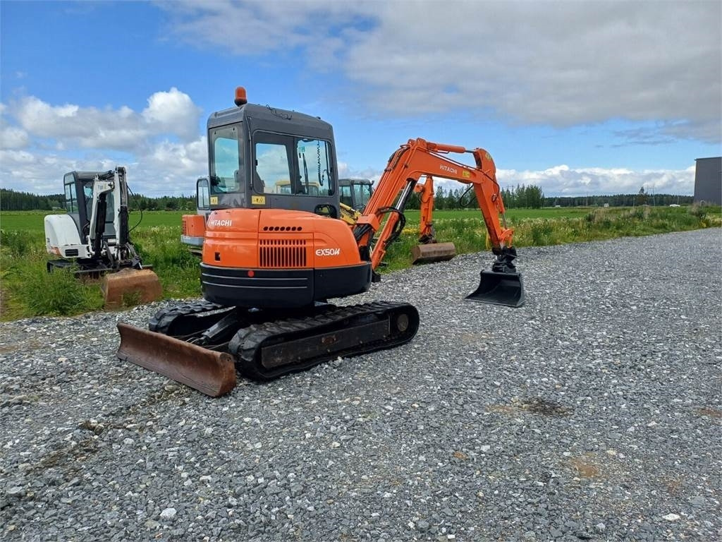 Mini escavadeira Hitachi EX50 u kallistuvalla liittimellä: foto 8