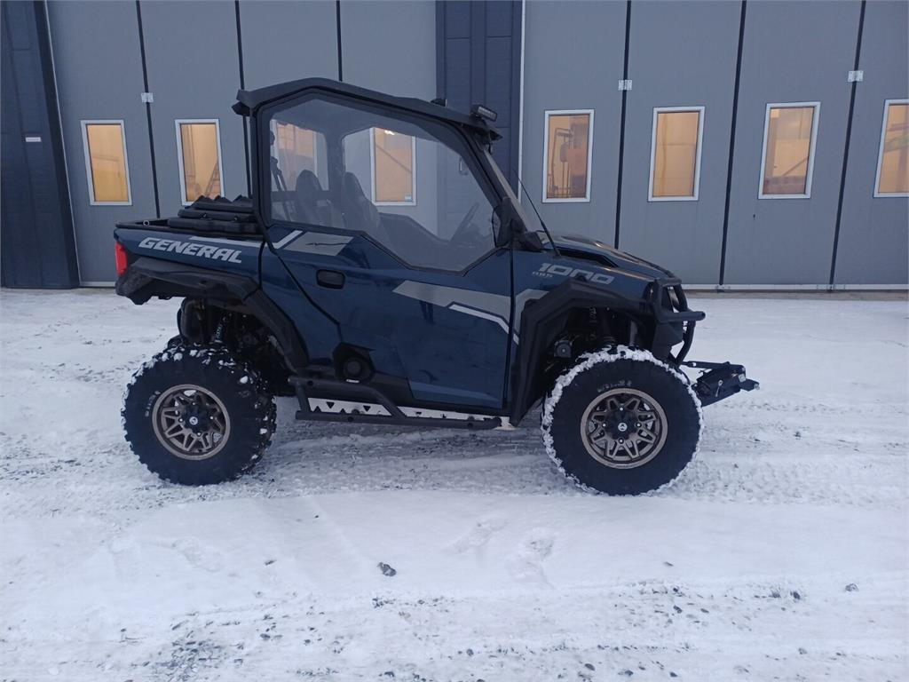 Polaris General 1000 4x4 ABS - Trator: foto 4 Polaris General 1000 4x4 ABS - Trator: foto 4