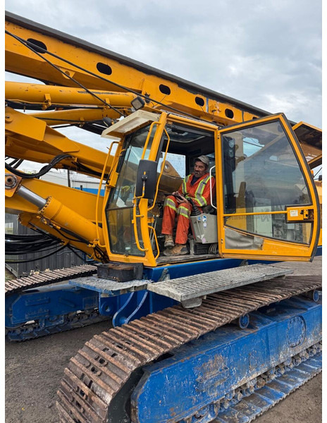 Bauer BG 24H - Máquina de perfuração: foto 2 Bauer BG 24H - Máquina de perfuração: foto 2