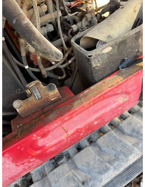 Mini escavadeira Takeuchi TB260: foto 6 Mini escavadeira Takeuchi TB260: foto 6