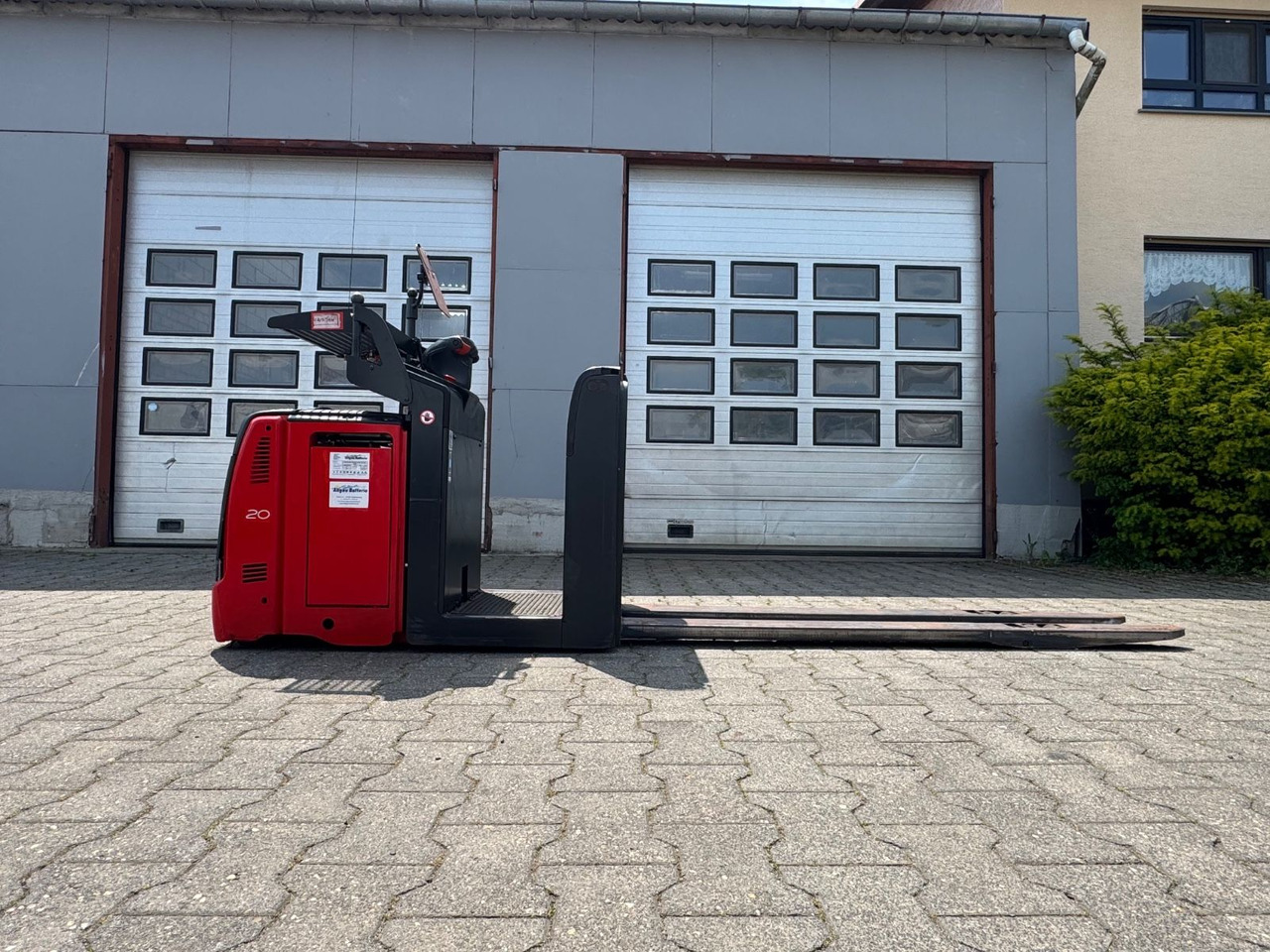 Linde N20VI Elektro-Niederhubwagen | Initialhub - Order-picker: foto 5 Linde N20VI Elektro-Niederhubwagen | Initialhub - Order-picker: foto 5