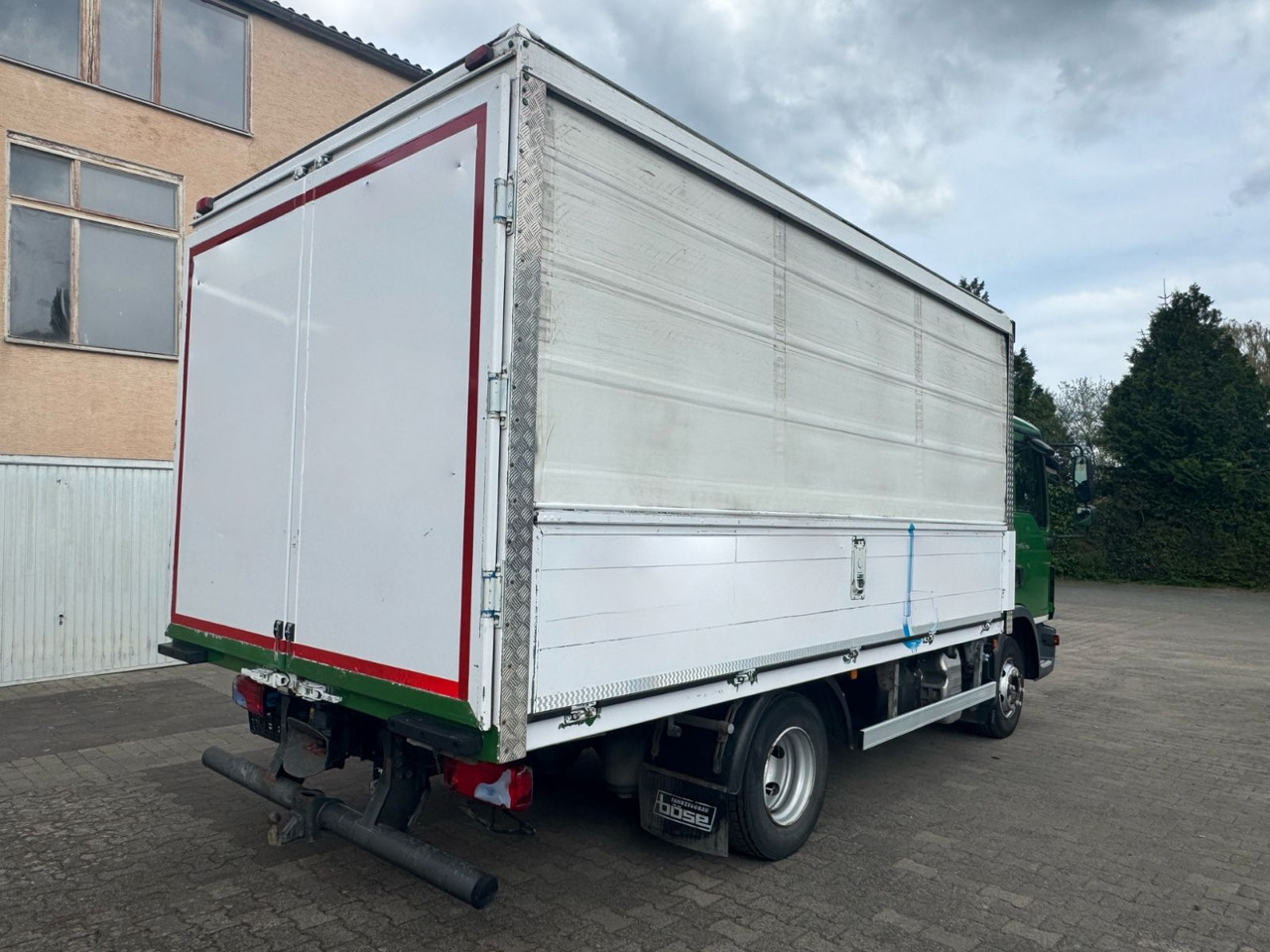 MAN TGL 8.180/2xAHK/Luft/Zertifiziert/Citylifter - Camião transporte de bebidas: foto 3 MAN TGL 8.180/2xAHK/Luft/Zertifiziert/Citylifter - Camião transporte de bebidas: foto 3