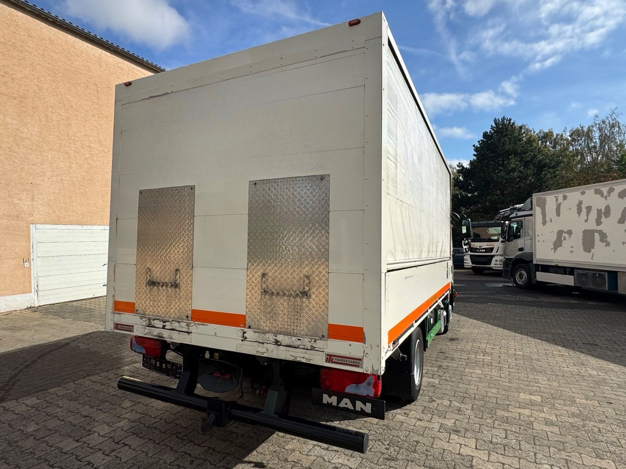 MAN TGL 8.190/GT-Rollo/B-L/Klima/aus1.Hand - Camião transporte de bebidas: foto 5 MAN TGL 8.190/GT-Rollo/B-L/Klima/aus1.Hand - Camião transporte de bebidas: foto 5