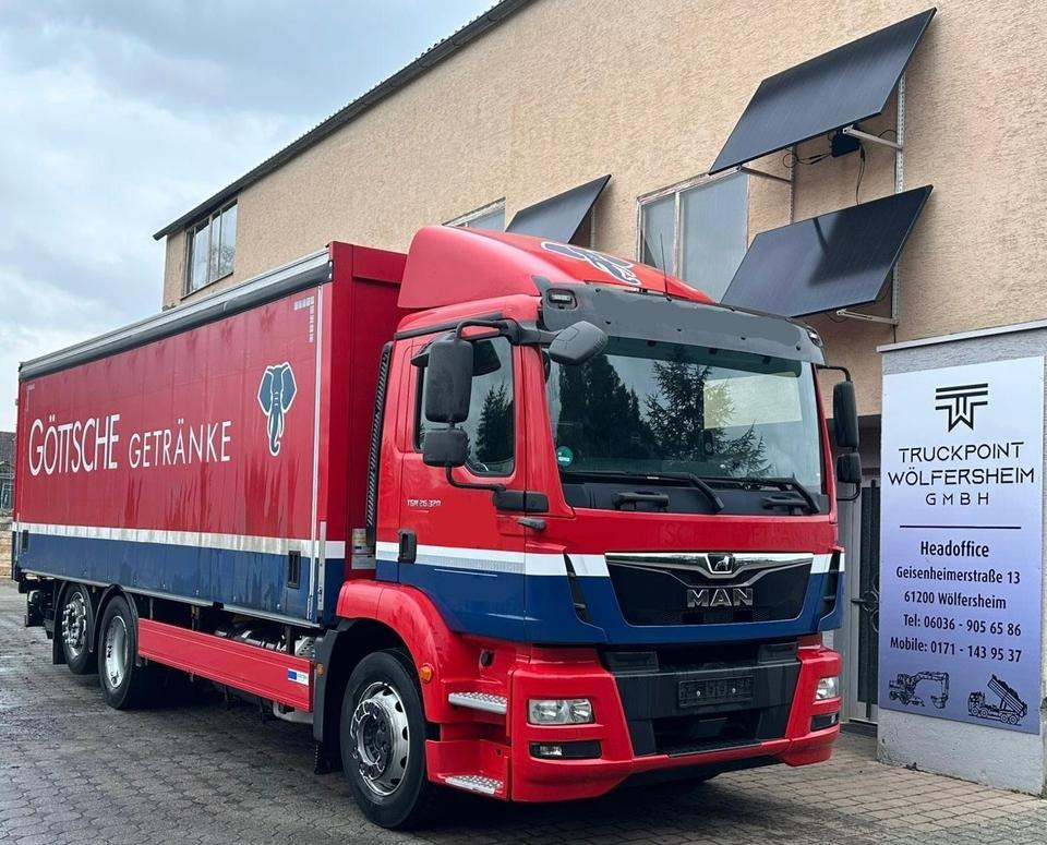MAN TGM 26.340 L/LBW/2xAHK/LENKACHSE/18 PAL/2instock - Camião furgão: foto 1 MAN TGM 26.340 L/LBW/2xAHK/LENKACHSE/18 PAL/2instock - Camião furgão: foto 1