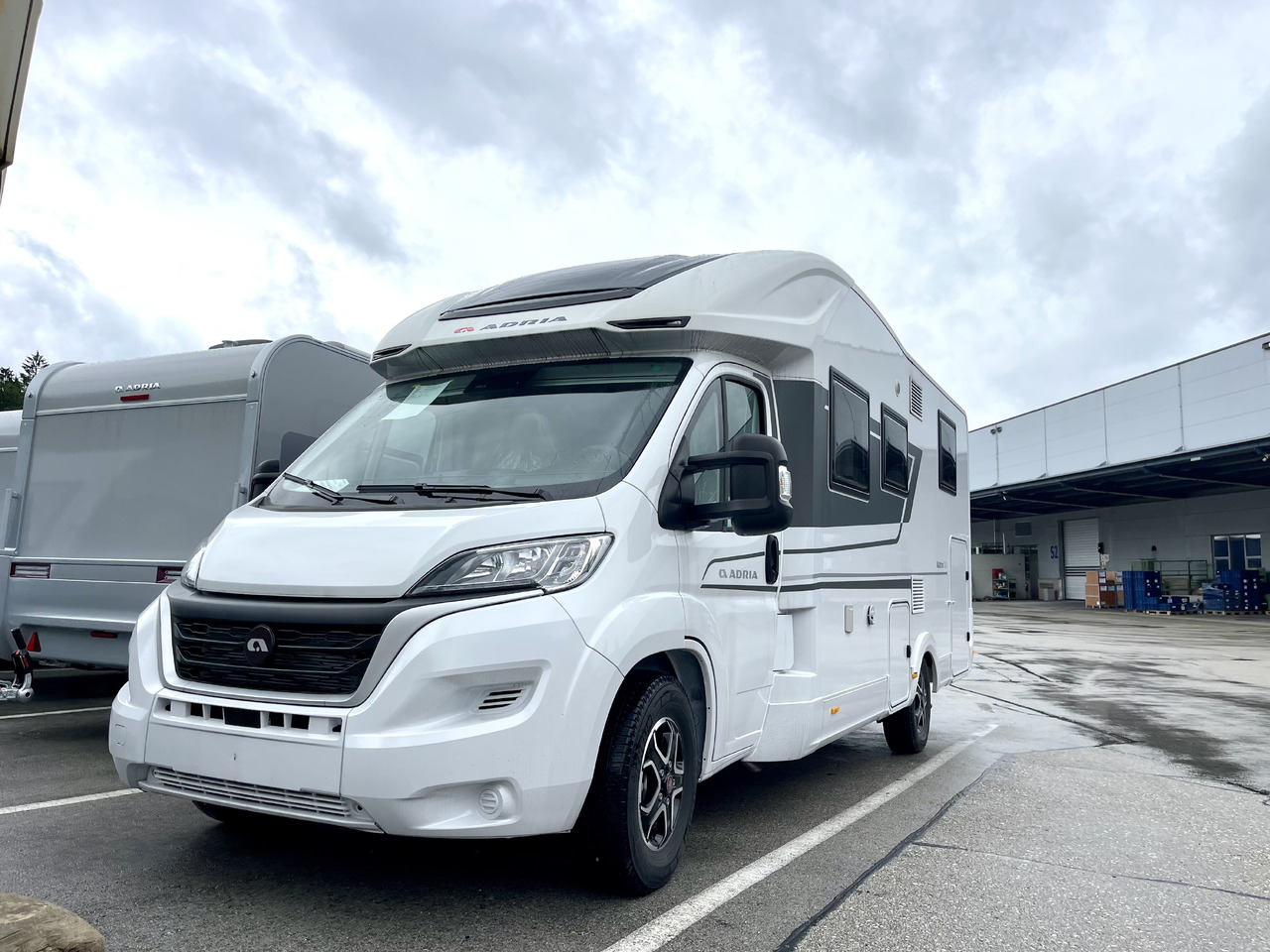 ADRIA Matrix axess 650 SC - Autocaravana perfilada: foto 2 ADRIA Matrix axess 650 SC - Autocaravana perfilada: foto 2