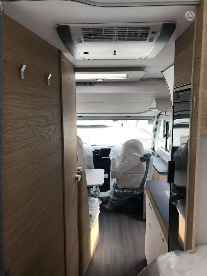 ADRIA Sonic axess 600 SL - Autocaravana integral: foto 3 ADRIA Sonic axess 600 SL - Autocaravana integral: foto 3