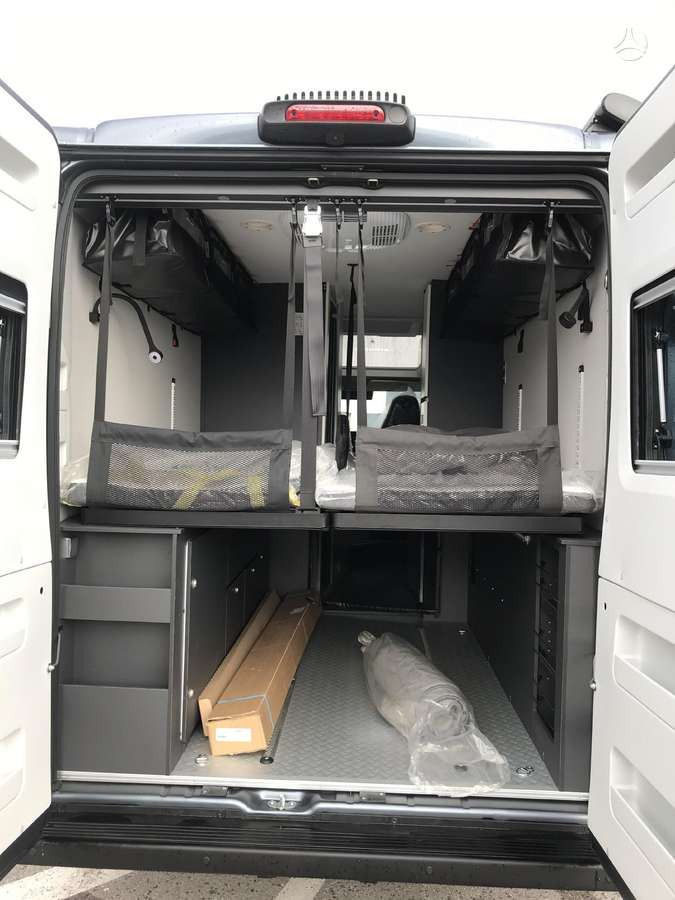 ADRIA Twin Sport 640 SG - Campervan: foto 5 ADRIA Twin Sport 640 SG - Campervan: foto 5