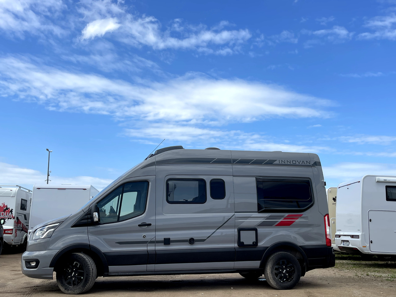 LMC Innovan 590C - Campervan: foto 5 LMC Innovan 590C - Campervan: foto 5