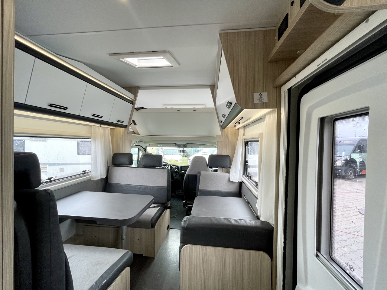 SUN LIVING A 70 DK - Autocaravana capucine: foto 5 SUN LIVING A 70 DK - Autocaravana capucine: foto 5