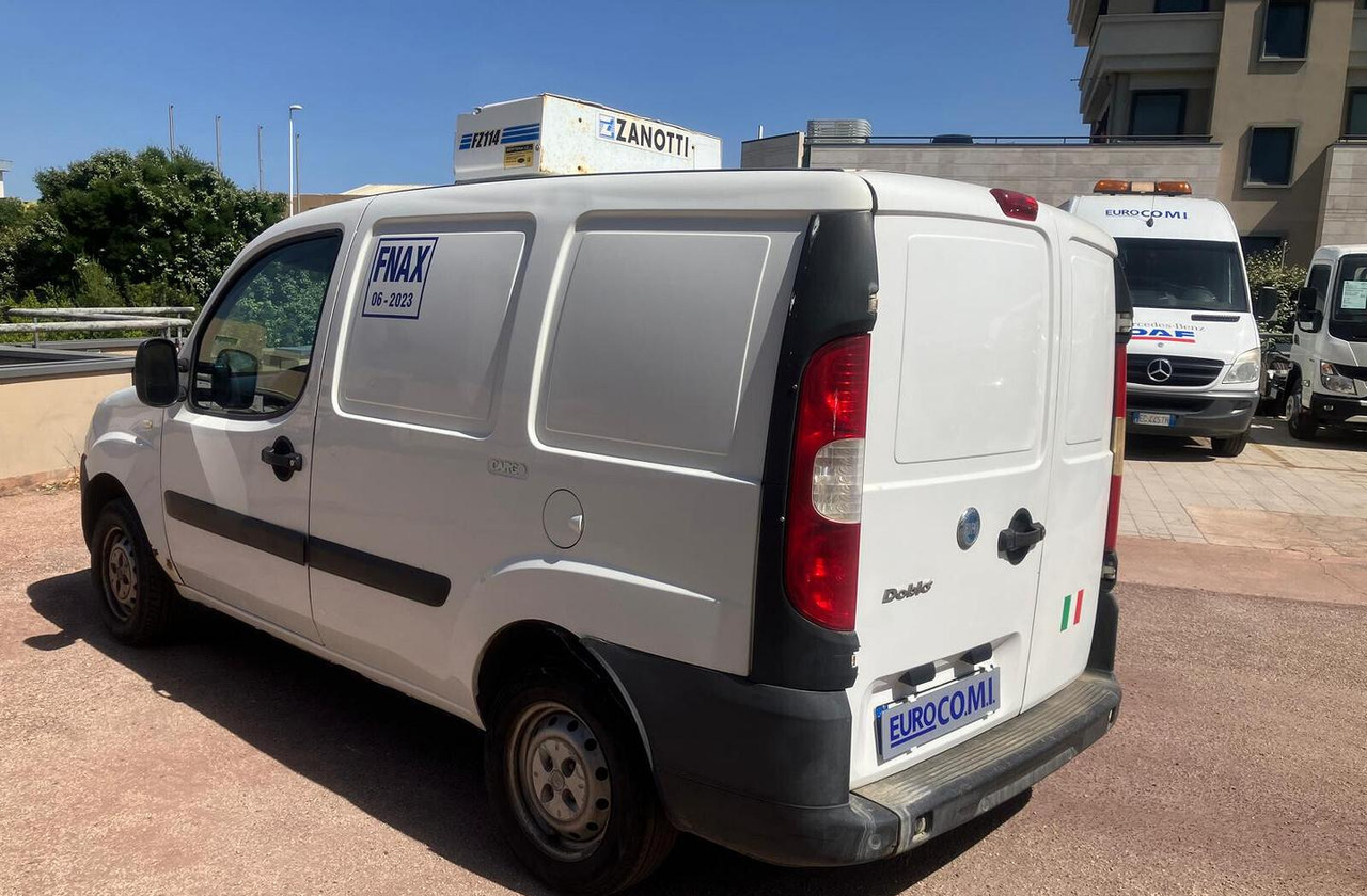 DOBLO' CON COIBENTAZIONE E GRUPPO FRIGO - Carrinha frigorífica: foto 2 DOBLO' CON COIBENTAZIONE E GRUPPO FRIGO - Carrinha frigorífica: foto 2