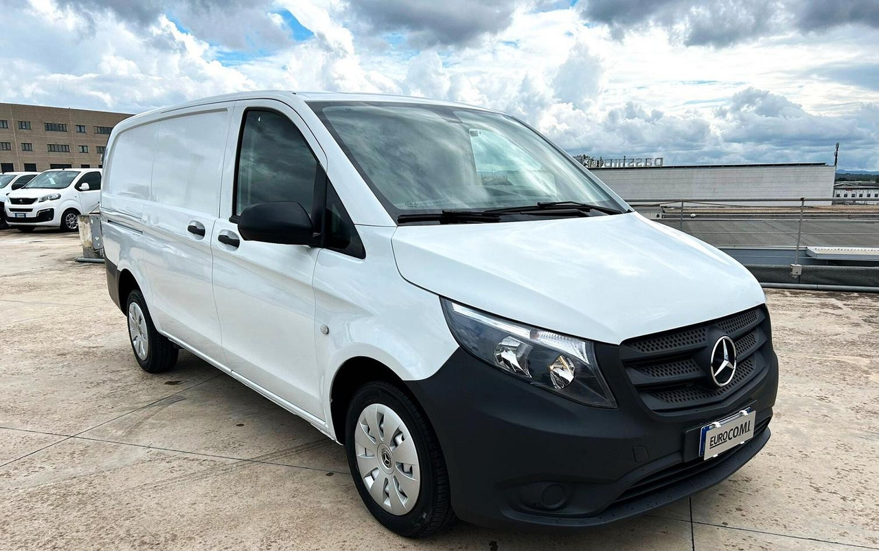 Mercedes Benz Vito 111 Furgone Long - Furgão: foto 3 Mercedes Benz Vito 111 Furgone Long - Furgão: foto 3