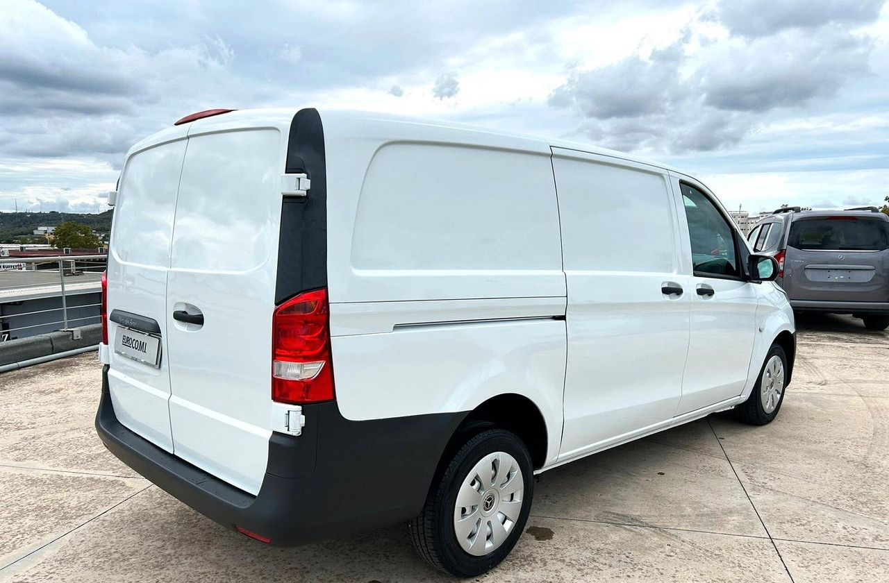 Mercedes Benz Vito 111 Furgone Long - Furgão: foto 5 Mercedes Benz Vito 111 Furgone Long - Furgão: foto 5