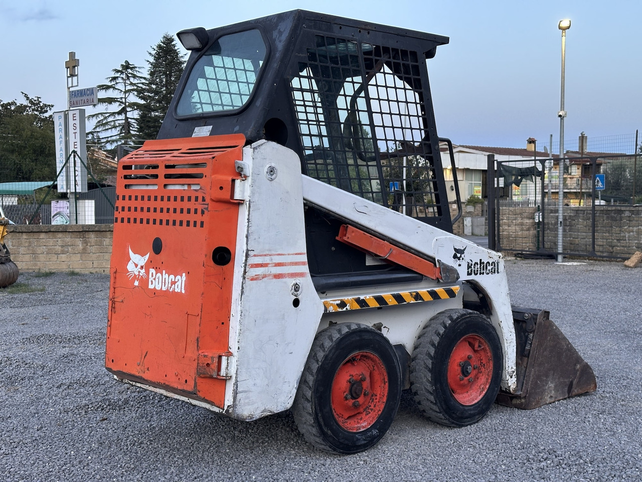 BOBCAT S70 - Mini pá carregadora: foto 3 BOBCAT S70 - Mini pá carregadora: foto 3