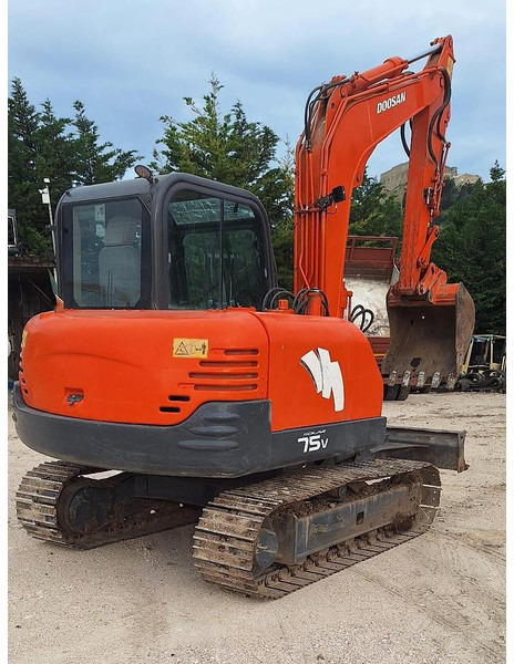 Doosan SOLAR 75V - Escavadeira: foto 4 Doosan SOLAR 75V - Escavadeira: foto 4