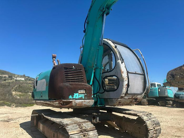 Kobelco SK60 - Escavadeira: foto 5 Kobelco SK60 - Escavadeira: foto 5