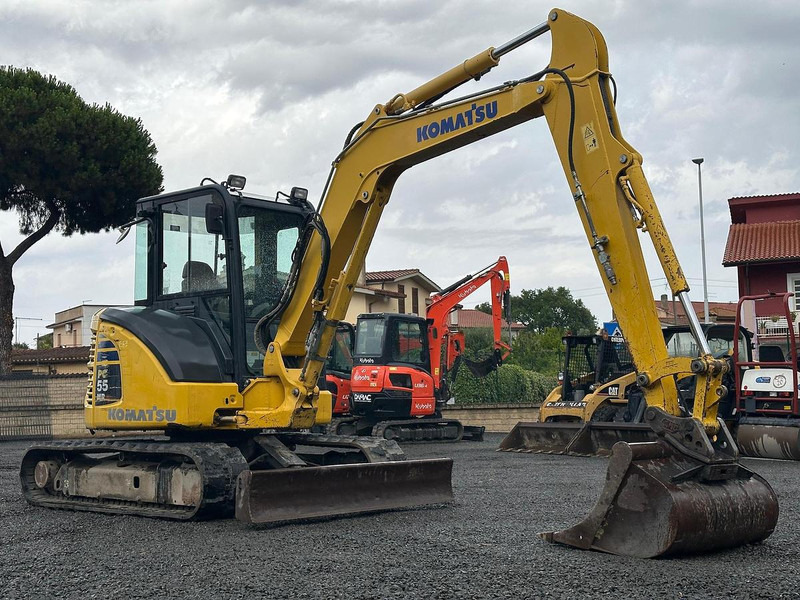 Komatsu PC55-MR3 - Mini escavadeira: foto 2 Komatsu PC55-MR3 - Mini escavadeira: foto 2