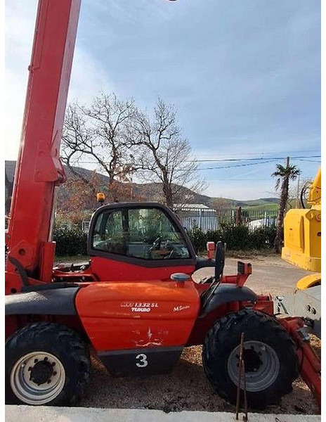 Manitou MVT1332SL - Empilhador telescópico: foto 3 Manitou MVT1332SL - Empilhador telescópico: foto 3