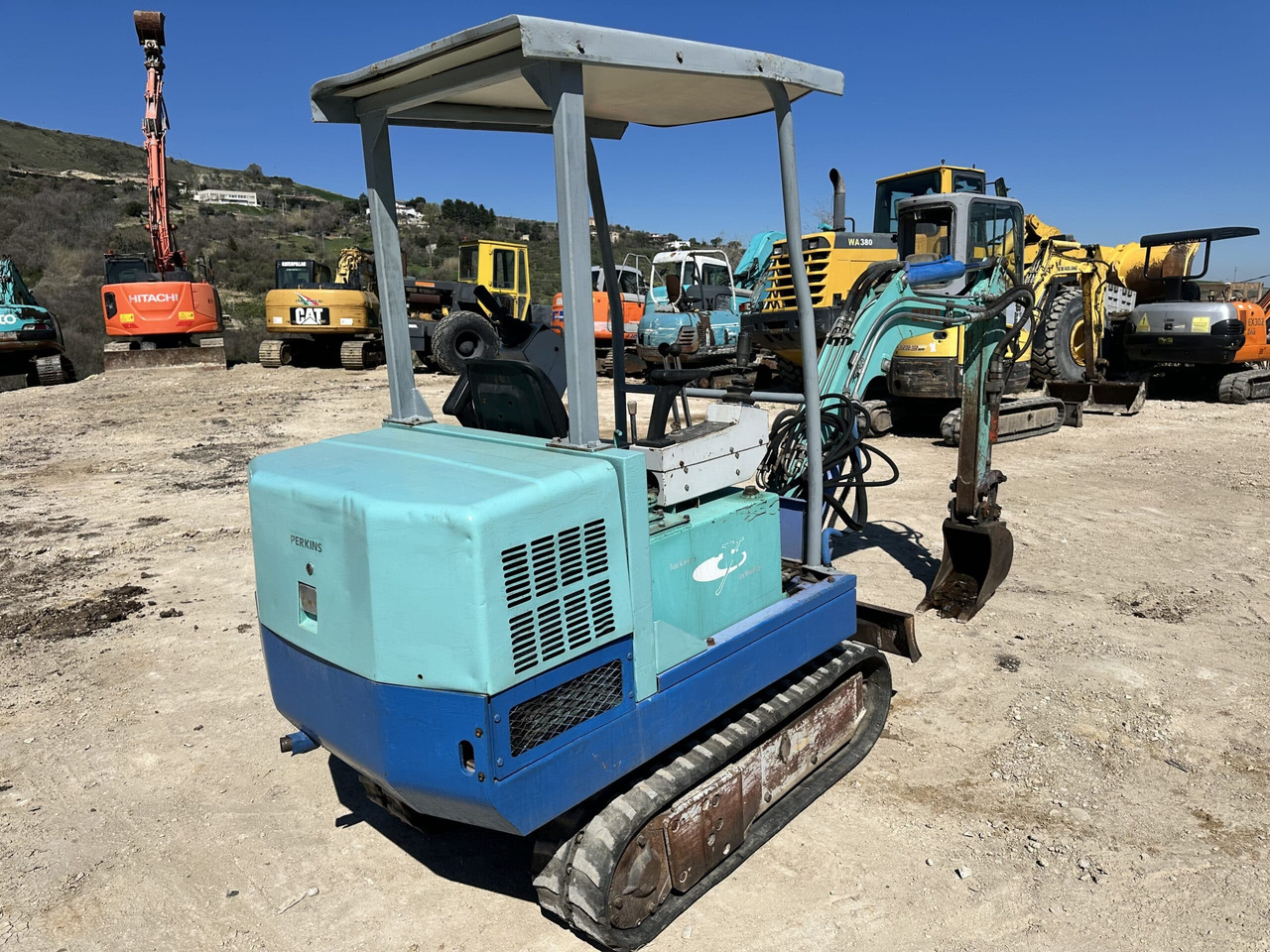 UTEX 1.3 - Mini escavadeira: foto 2 UTEX 1.3 - Mini escavadeira: foto 2