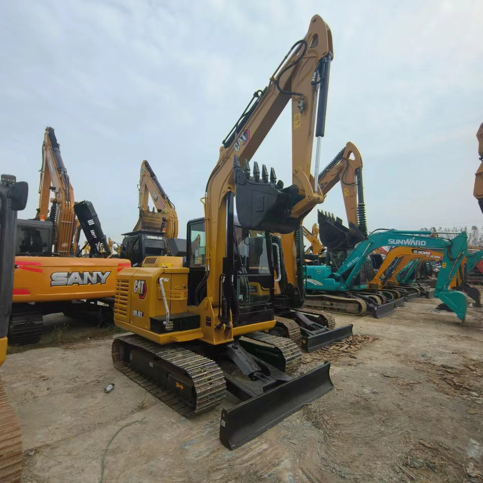 CATERPILLAR 305.5E2 - Mini escavadeira: foto 5 CATERPILLAR 305.5E2 - Mini escavadeira: foto 5