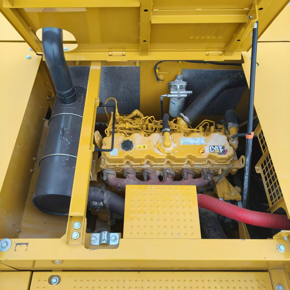 CATERPILLAR 336GC - Escavadora de rastos: foto 4 CATERPILLAR 336GC - Escavadora de rastos: foto 4