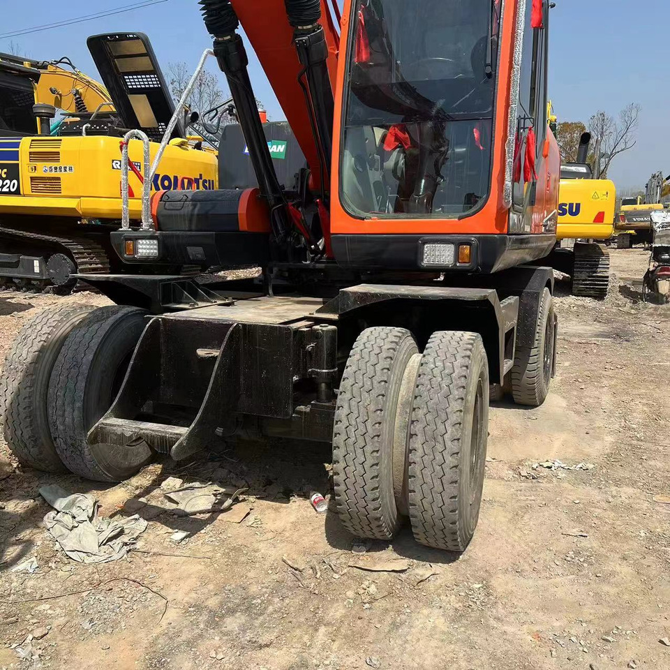 DOOSAN DH150W-7 - Escavadeira de rodas: foto 5 DOOSAN DH150W-7 - Escavadeira de rodas: foto 5