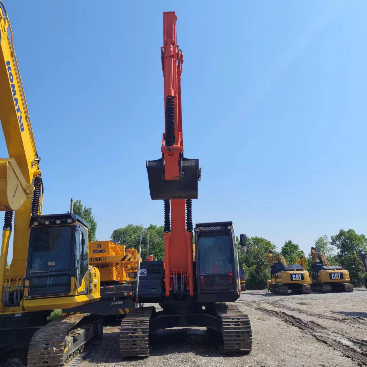 HITACHI ZX210 - Escavadora de rastos: foto 5 HITACHI ZX210 - Escavadora de rastos: foto 5