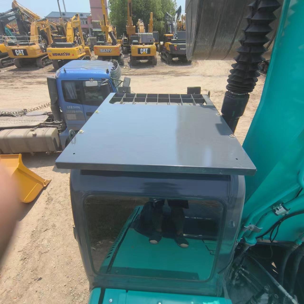 Escavadora de rastos KOBELCO SK350: foto 11 Escavadora de rastos KOBELCO SK350: foto 11