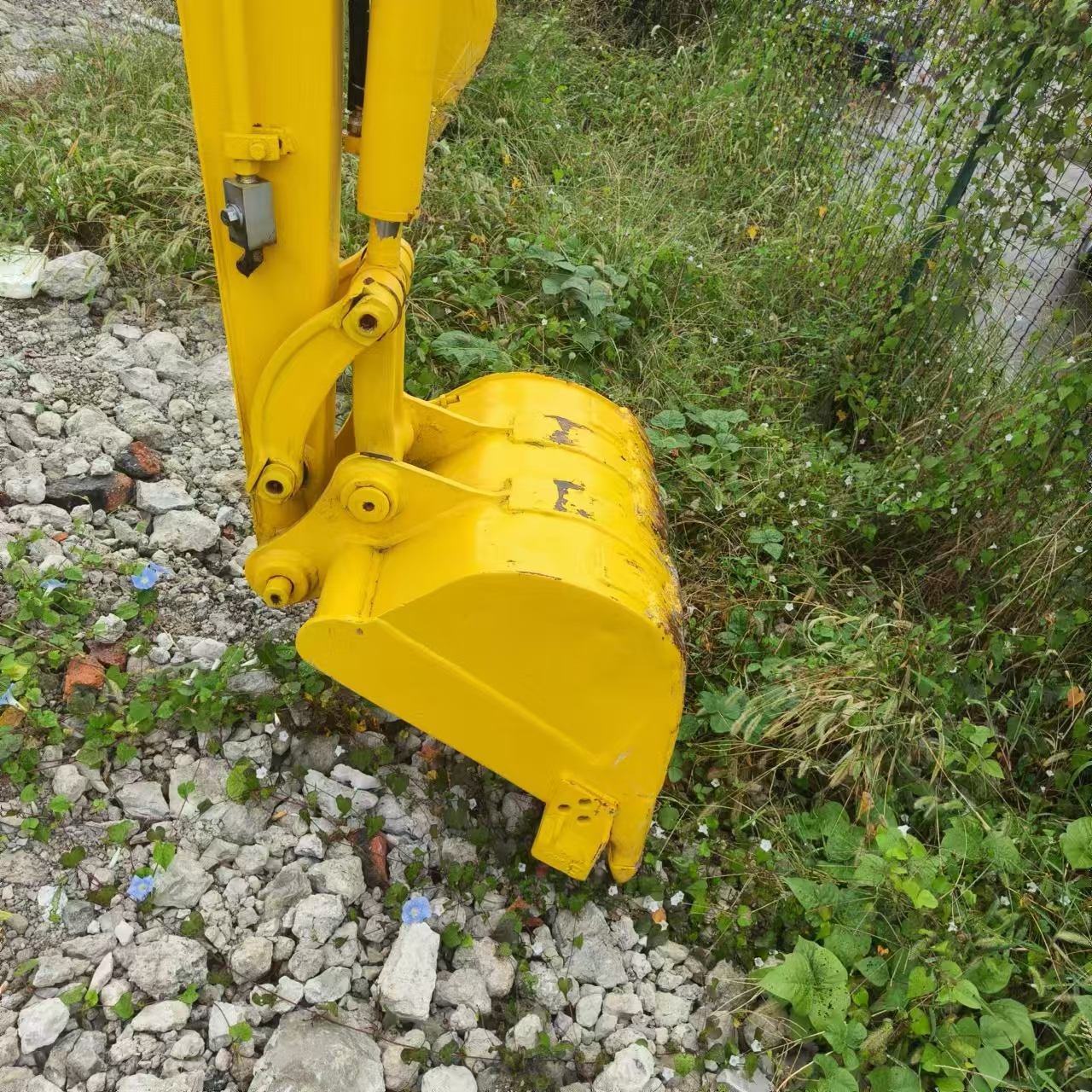 Mini escavadeira KOMATSU PC35: foto 16