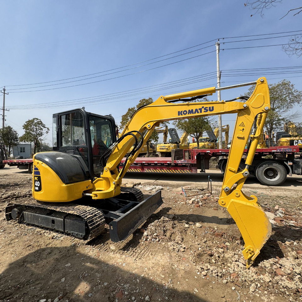 KOMATSU PC40 - Mini escavadeira: foto 1 KOMATSU PC40 - Mini escavadeira: foto 1