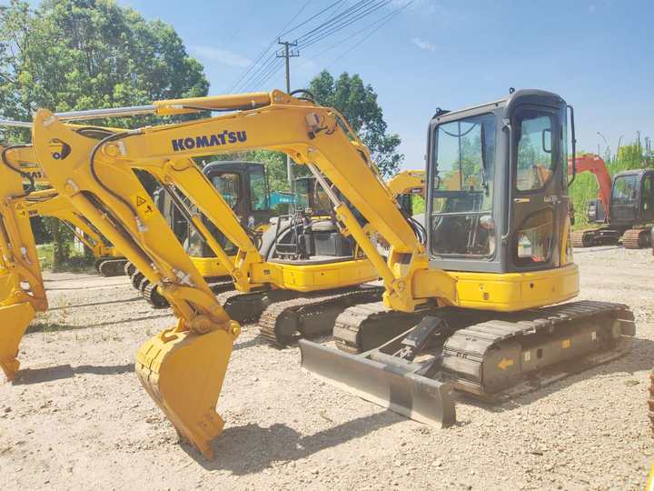 KOMATSU PC40 - Mini escavadeira: foto 4 KOMATSU PC40 - Mini escavadeira: foto 4