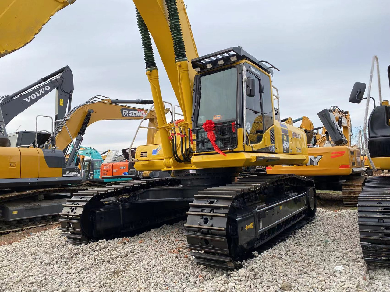 Escavadora de rastos KOMATSU PC450: foto 8