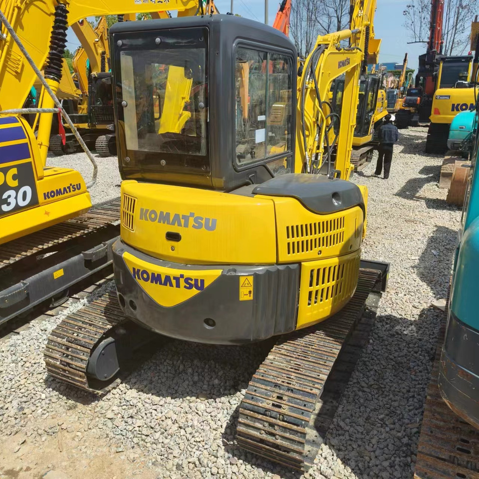 KOMATSU PC55 - Mini escavadeira: foto 3 KOMATSU PC55 - Mini escavadeira: foto 3