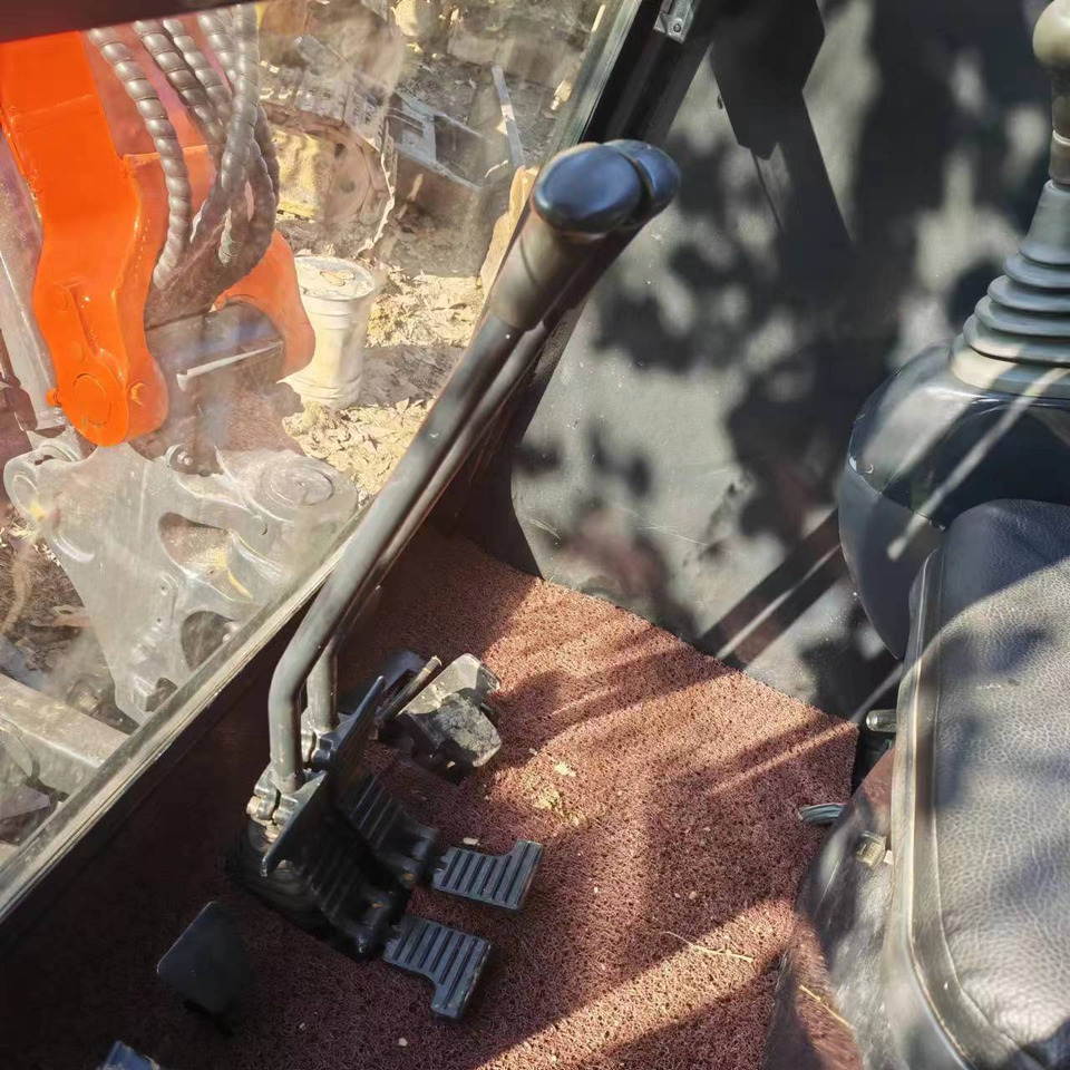 KUBOTA U35 - Mini escavadeira: foto 5 KUBOTA U35 - Mini escavadeira: foto 5