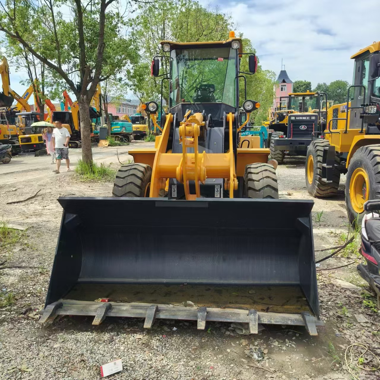LIUGONG 836 - Pá carregadora de rodas: foto 3 LIUGONG 836 - Pá carregadora de rodas: foto 3