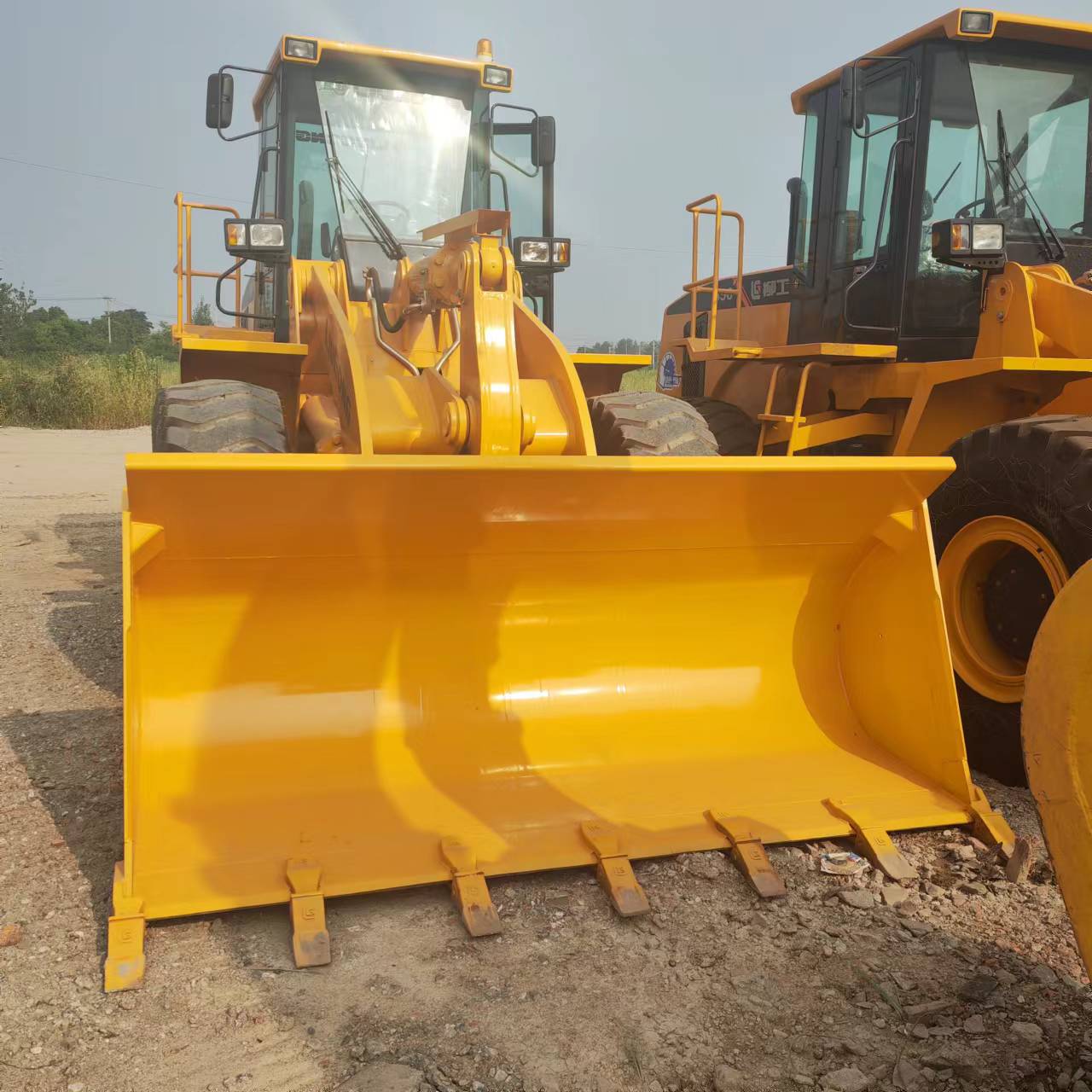 LIUGONG 856 - Pá carregadora de rodas: foto 3 LIUGONG 856 - Pá carregadora de rodas: foto 3