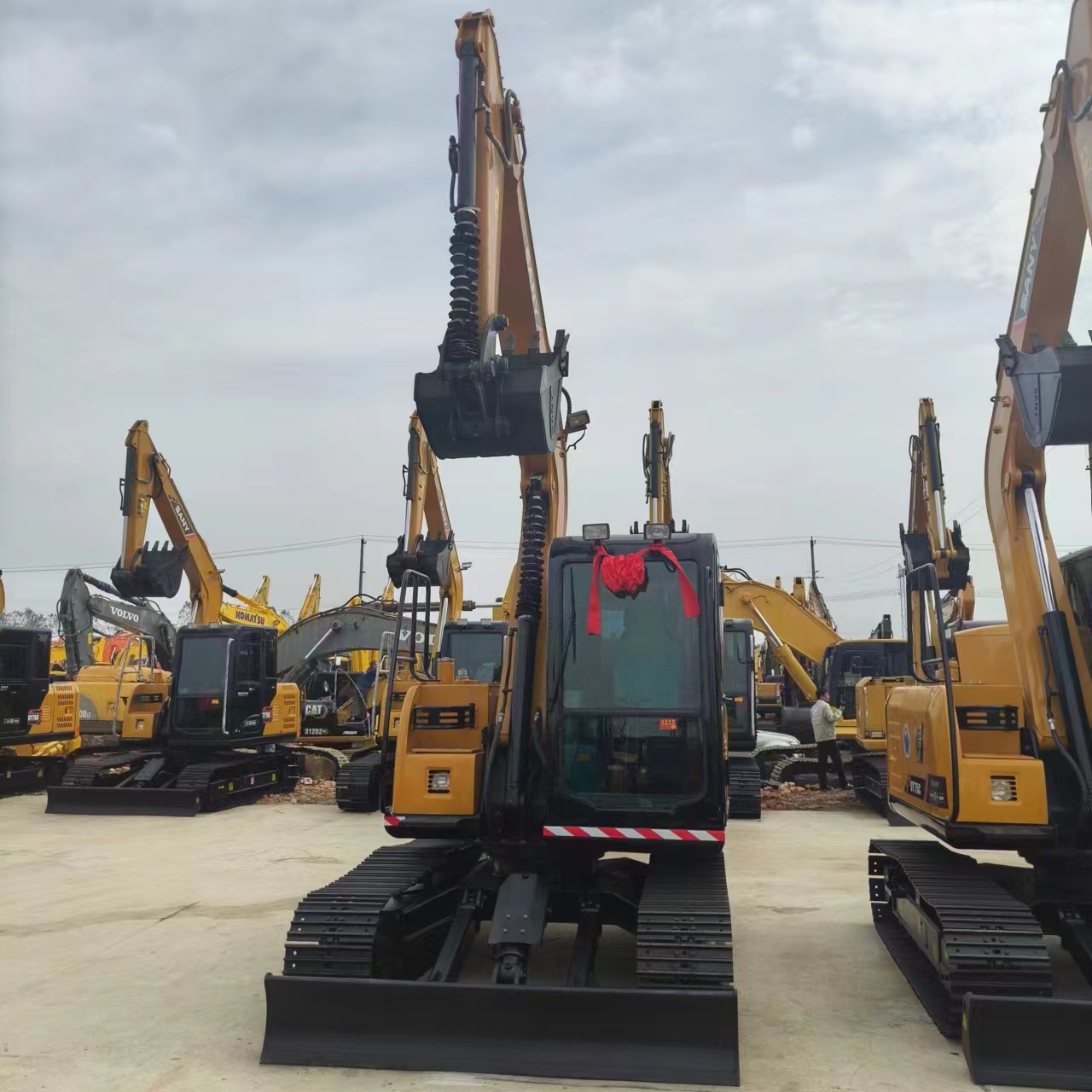 SANY SY75C - Escavadora de rastos: foto 4 SANY SY75C - Escavadora de rastos: foto 4