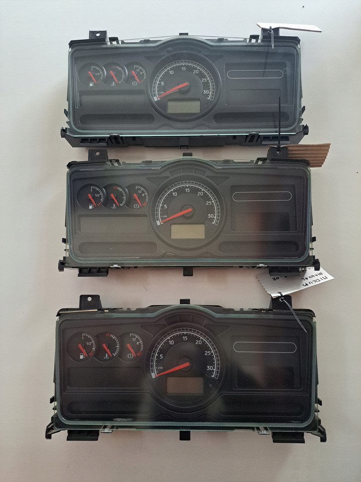 Continental ZEGARY LICZNIK AUTOMAT / MANUAL RENAULT PREMIUM MIDLUM DXI - Painel de instrumentos por Camião: foto 1 Continental ZEGARY LICZNIK AUTOMAT / MANUAL RENAULT PREMIUM MIDLUM DXI - Painel de instrumentos por Camião: foto 1