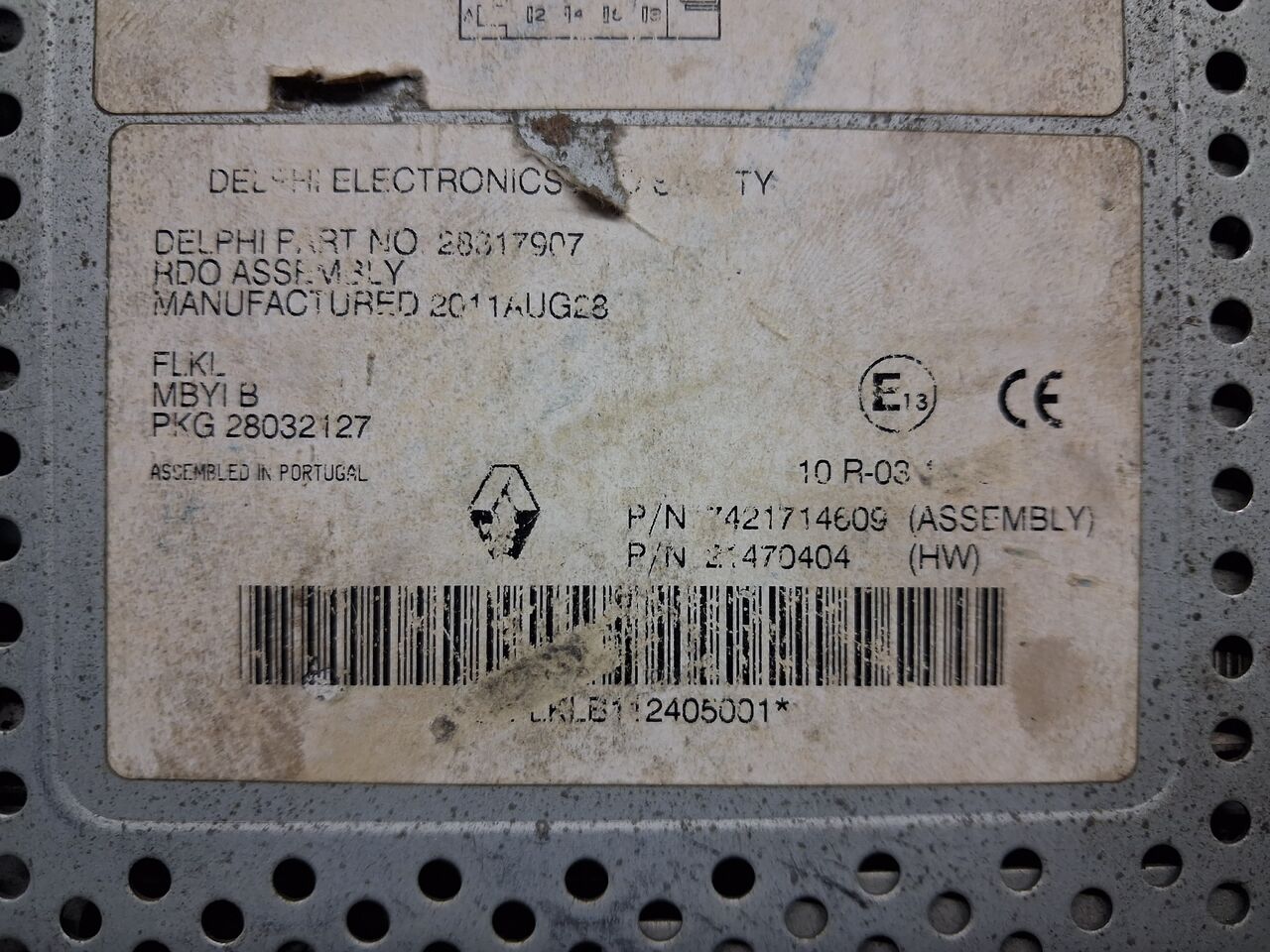 DELPHI RADIO DELPHI RADIOODTWARZACZ CD 12V RENAULT PREMIUM MIDLUM GAMA T ORYGINAŁ - Cabine e interior por Camião: foto 3 DELPHI RADIO DELPHI RADIOODTWARZACZ CD 12V RENAULT PREMIUM MIDLUM GAMA T ORYGINAŁ - Cabine e interior por Camião: foto 3