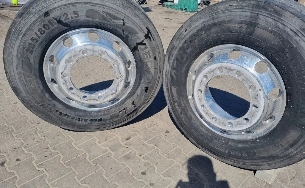 FELGI ALUMINIOWE ALCOA 22.5 X 9.00 -176 - Jante por Camião: foto 1 FELGI ALUMINIOWE ALCOA 22.5 X 9.00 -176 - Jante por Camião: foto 1